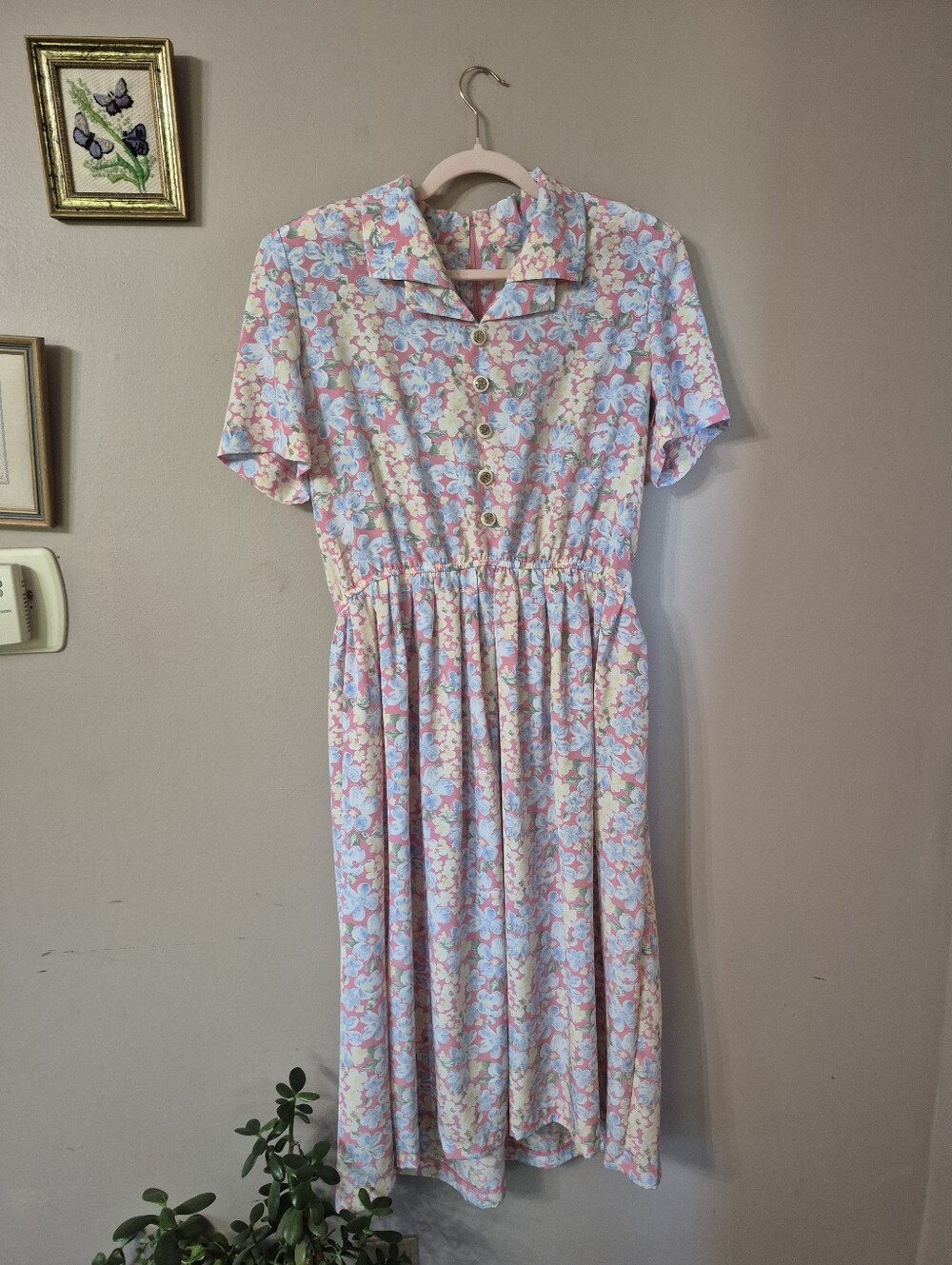 Vintage Floral Leslie Fay Collared Dress With Matcging Belt